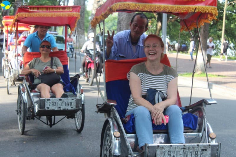 VIETNAM  SCHOOL TOUR  FIELD-TREK